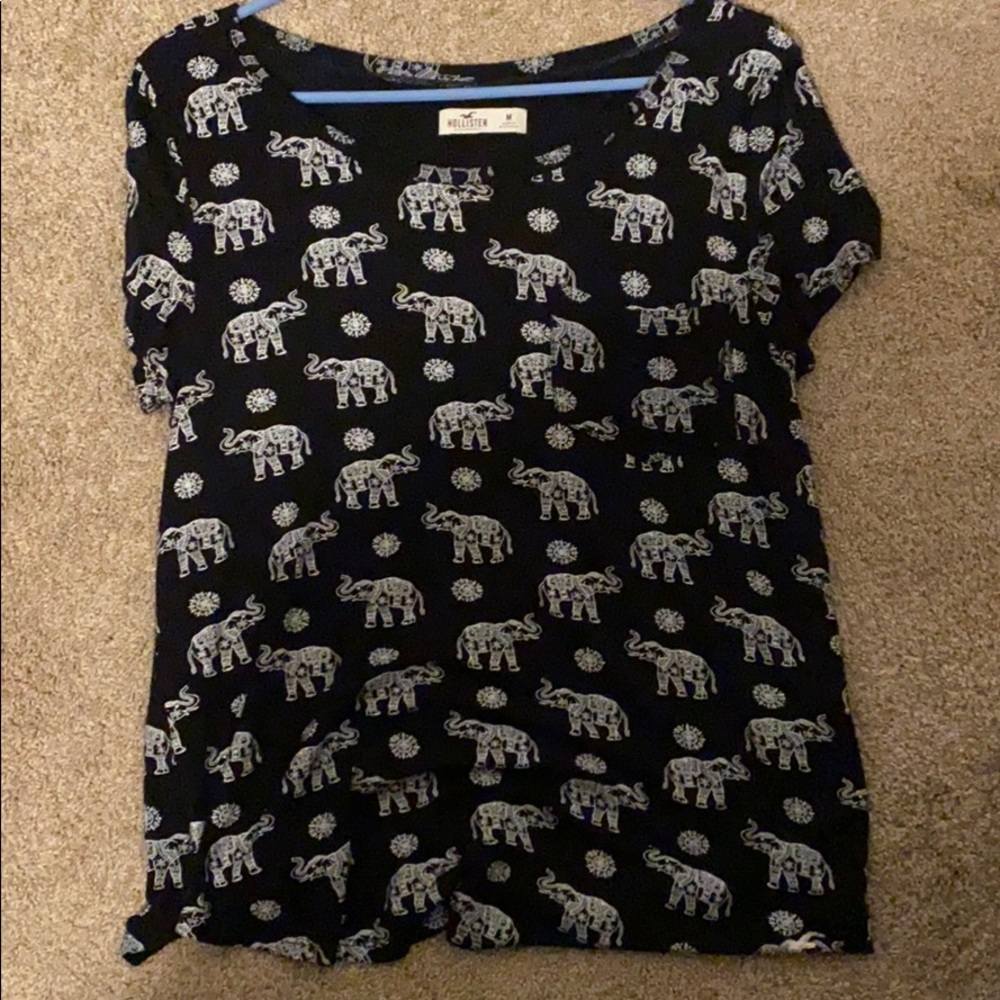 hollister t-shirt